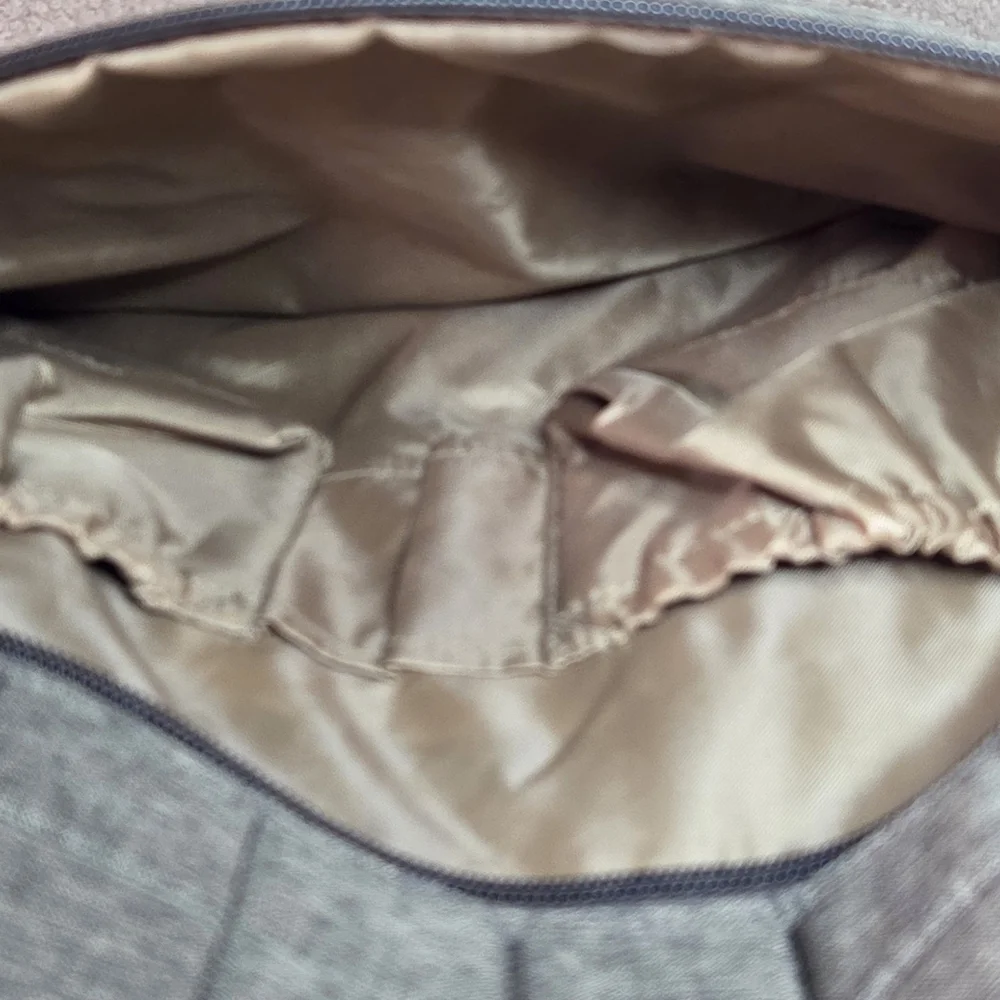 Lug Life Water Repellent Brown Quilted Taxi Large Tote Bag with Trolly Sleeve